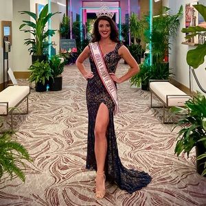 Pageant/Prom Jonathan Kayne **